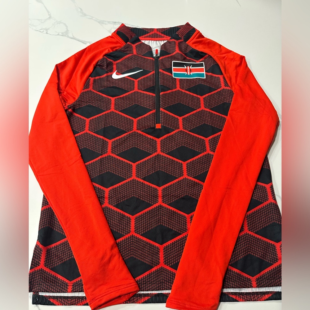 Kenya Authentic Nike Women’s 1/4 Zip Jacket (X-Small & Small) Retails For $95